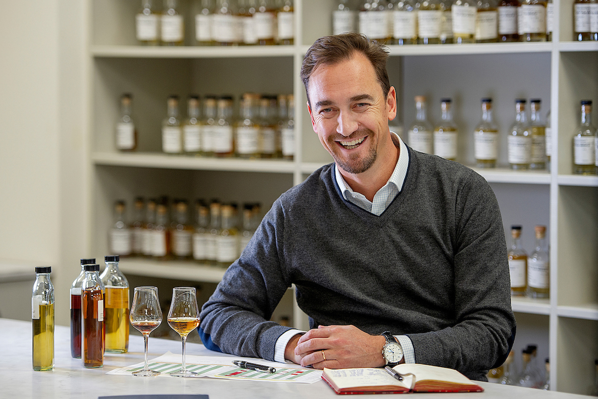 Read more about the article Morrison Scotch Whisky Distillers – Càrn Mòr Special Bottles